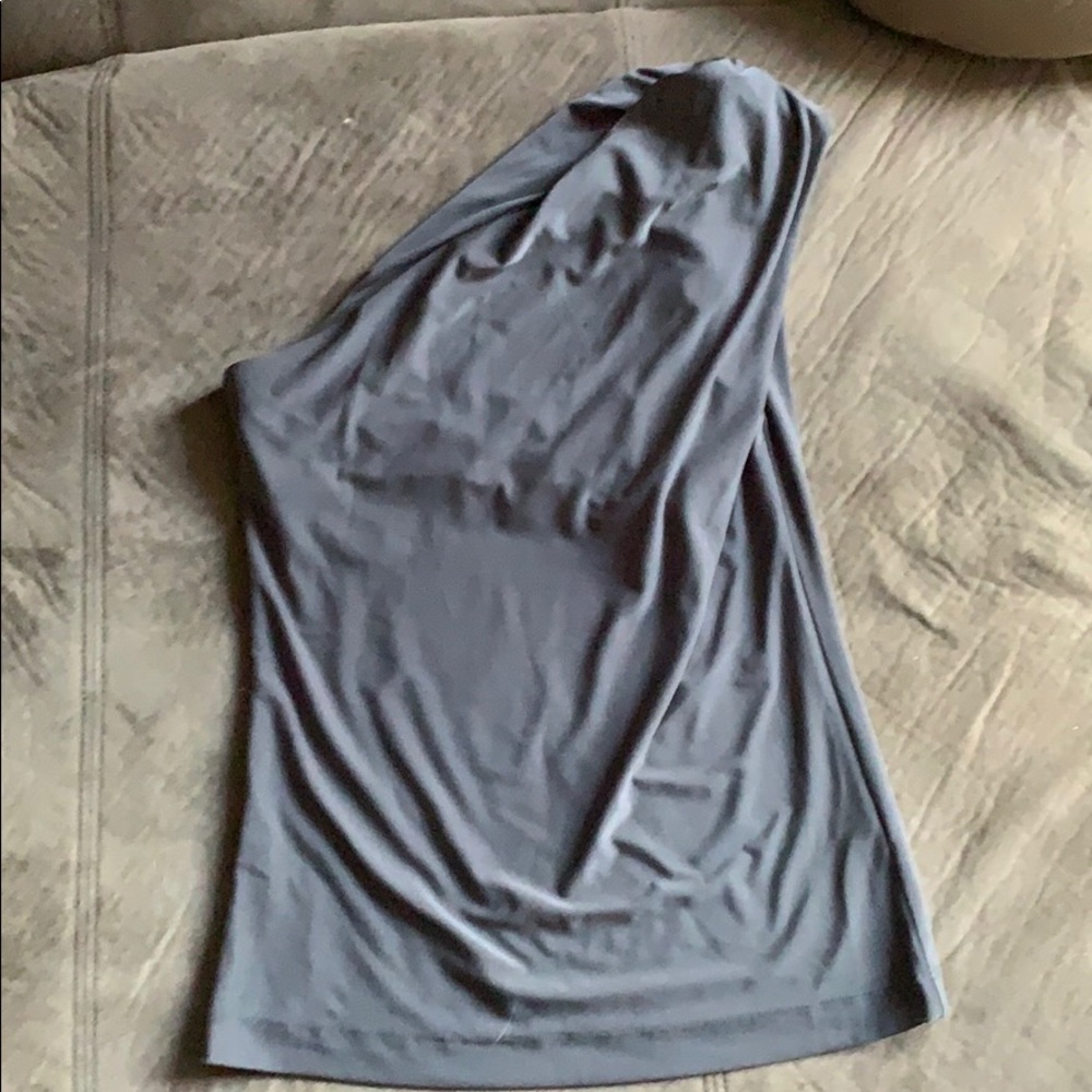 Women’s one shoulder tank top